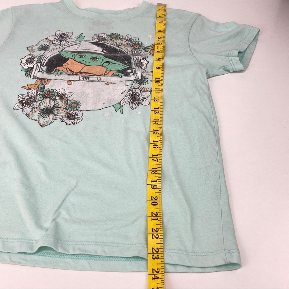 Star Wars The Mandalorian The Child Floral
Bassinet T-Shirt women’s XS - Picture 9 of 13